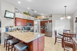 7415 FLORAL CIRCLE, LAKELAND, FL 33810 Sold 02/11/25