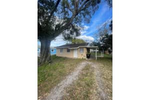 609 STRAIN BOULEVARD, LAKELAND, FL 33815 Sold 12/20/24