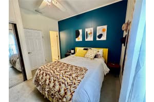 402 PINE STREET, AUBURNDALE, FL 33823 Sold 03/28/25