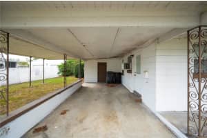 1568 LAKE SHIPP DRIVE, WINTER HAVEN, FL 33880 - MLS#MFRL4949527