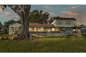 912 LAKE JESSIE DRIVE, WINTER HAVEN, FL 33881 Sold 01/27/25