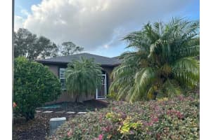 480 MEANDERING WAY, POLK CITY, FL 33868 Sold 03/20/25