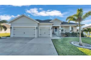 241 WALKERS POINT DRIVE, AUBURNDALE, FL 33823 Sold 05/13/25