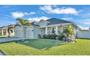 241 WALKERS POINT DRIVE, AUBURNDALE, FL 33823 Sold 05/13/25
