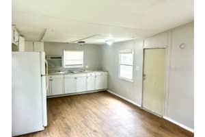 905 NASHVILLE ROAD, LAKELAND, FL 33815 Sold 02/13/25