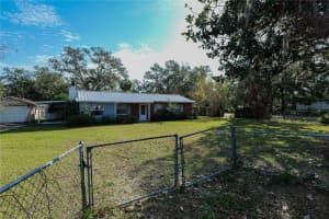 11621 GROVEWOOD AVENUE, THONOTOSASSA, FL 33592 Sold 02/20/25