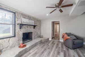 2591 EDMOND CIRCLE, AUBURNDALE, FL 33823 Sold 02/28/25
