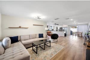 2226 CORDOVA CIRCLE, LAKELAND, FL 33801 Sold 05/05/25
