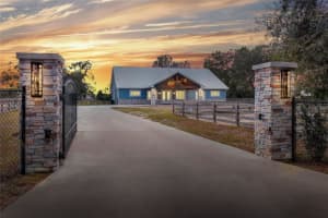 3960 LAUREL AVENUE, LAKELAND, FL 33812 Sold 06/13/25