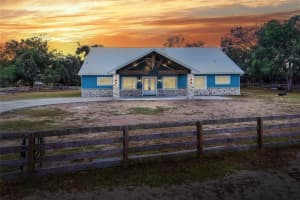 3960 LAUREL AVENUE, LAKELAND, FL 33812 Sold 06/13/25
