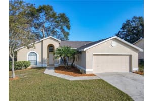 3019 CHASEWOOD DRIVE, LAKELAND, FL 33810 Sold 04/10/25