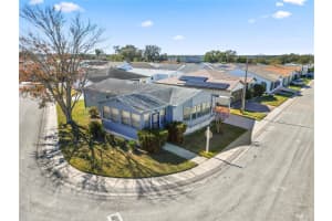 2206 GOLDEN HORSESHOE CIRCLE, LAKELAND, FL 33810 - MLS#MFRL4949948