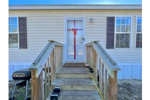 1320 CREEKWOOD RUN, LAKELAND, FL 33809 Sold 05/16/25