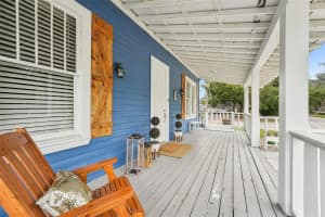 360 LAKE SHORE WAY, LAKE ALFRED, FL 33850 Sold 03/12/25
