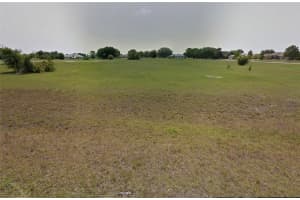 808 ALPINE TERRACE, SEBRING, FL 33876 - MLS#MFRL4950045