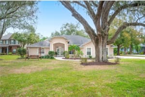 1423 ROYAL FOREST LOOP, LAKELAND, FL 33811 Sold 07/07/25