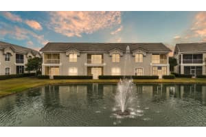 649 GRASSLANDS VILLAGE CIRCLE, LAKELAND, FL 33803 - MLS#MFRL4950107