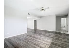 1130 LAKE PARKER AVENUE, LAKELAND, FL 33805 - MLS#MFRL4950134