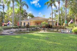 16202 INDIAN CREEK DRIVE, KISSIMMEE, FL 34759 - MLS#MFRL4950152