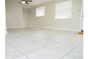 1914 ALEXANDER DRIVE, LAKELAND, FL 33803 Sold 03/11/25