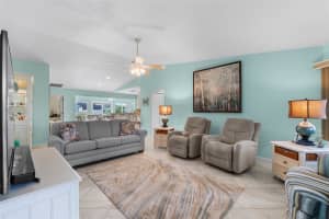 3273 PEBBLE BEND DRIVE, LAKELAND, FL 33810 Sold 05/12/25
