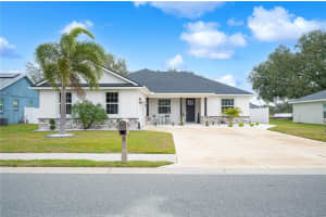 1427 MAGNOLIA LANE, AUBURNDALE, FL 33823 Sold 08/05/25