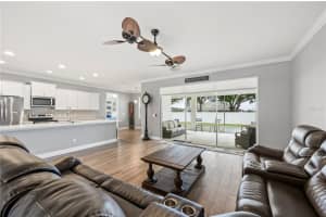 1427 MAGNOLIA LANE, AUBURNDALE, FL 33823 Sold 08/05/25