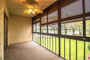 1130 LAKE PARKER AVENUE, LAKELAND, FL 33805 Sold 04/16/25