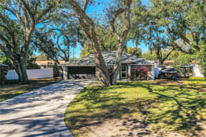 2227 HOWARD WEST AVENUE, WINTER HAVEN, FL 33880 Sold 04/04/25