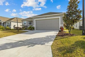 6046 EAGLE POINTE DRIVE, LAKELAND, FL 33812 Sold 03/31/25