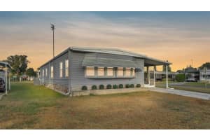 1610 Reynolds Rd #236, LAKELAND