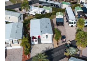 2415 CITRUS TREE ROAD, CLERMONT, FL 34714 - MLS#MFRL4950362