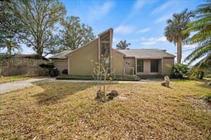 1005 SHADOW RUN DRIVE, LAKELAND, FL 33813 Sold 02/27/25