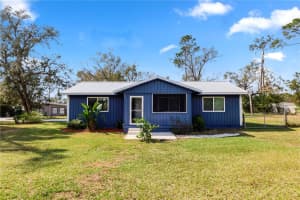 3920 TIMBERLAKE ROAD, LAKELAND, FL 33810 Sold 03/28/25