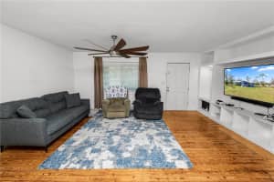 3920 TIMBERLAKE ROAD, LAKELAND, FL 33810 Sold 03/28/25