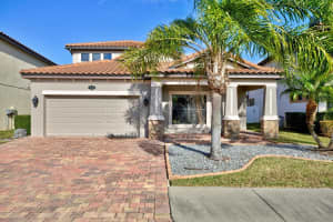1958 ALTAVISTA CIRCLE, LAKELAND, FL 33810 - MLS#MFRL4950442