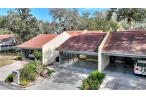 6654 SWEETBRIAR LANE, LAKELAND, FL 33813 Sold 03/31/25