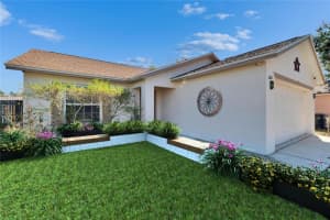 6610 SHEPHERD OAKS STREET, LAKELAND, FL 33811 Sold 04/09/25