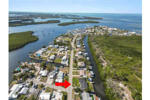 3215 SHELL POINT ROAD, RUSKIN, FL 33570 Sold 03/21/25