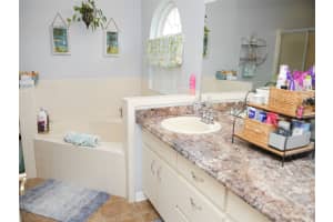 7965 KAITLIN CIRCLE, LAKELAND, FL 33810 Sold 06/13/25