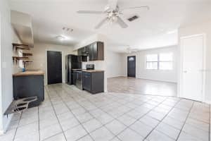 320 DAUGHTERY ROAD, LAKELAND, FL 33809 Sold 05/23/25