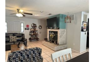 6615 BROKEN ARROW TRAIL, LAKELAND, FL 33813 Sold 06/30/25