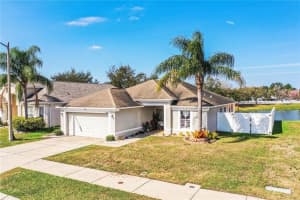 3882 ROLLINGSFORD CIRCLE, LAKELAND, FL 33810 Sold 04/24/25