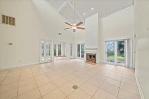 404 TOMAHAWK TRAIL, BRANDON, FL 33511 Sold 03/25/25