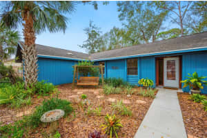 15 TERA LANE, WINTER HAVEN, FL 33880 Sold 05/02/25