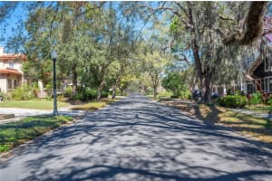 949 SUCCESS AVENUE, LAKELAND, FL 33801 Sold 06/23/25