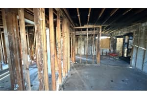 739 ELLERBE WAY, LAKELAND, FL 33801 Sold 05/02/25