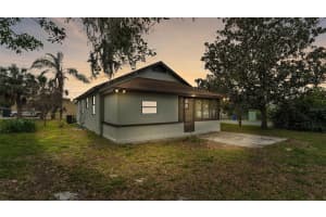 1243 OLIVE STREET, LAKELAND, FL 33815 Sold 03/28/25