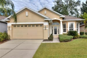 6907 EAGLE RIDGE BOULEVARD, LAKELAND, FL 33813 Sold 05/23/25