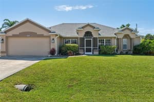 604 31ST TERRACE, CAPE CORAL, FL 33904 - MLS#MFRL4951152